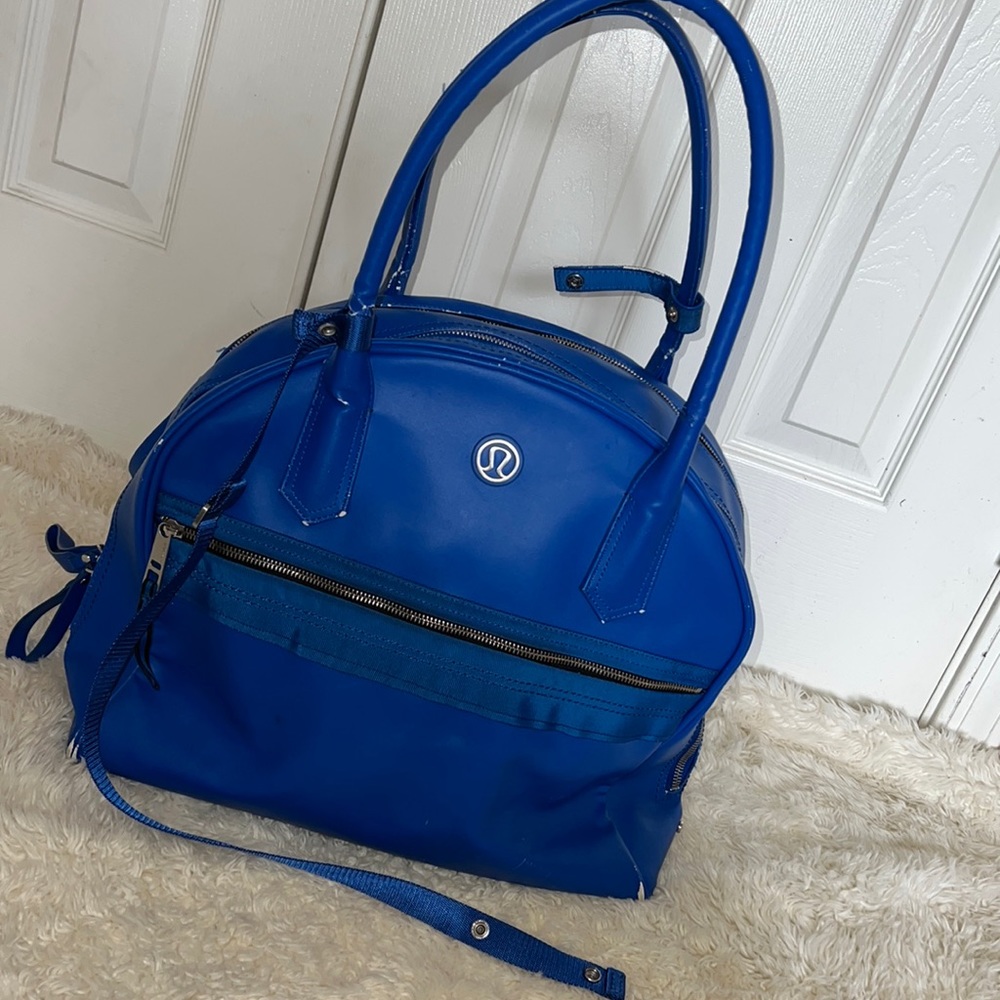 Gorgeous LULULEMON tote - Picture 1 of 9